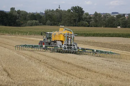 Application du système de lubrification agricole